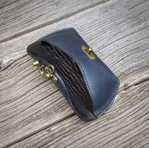 Sunglass case - Navy, Swing clasp
